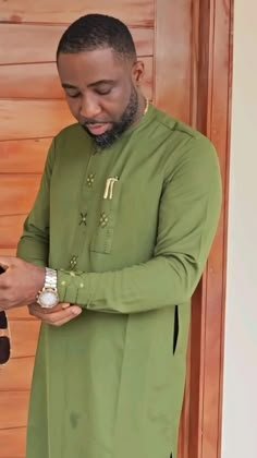 Trendy Men’S Fashion: Latest Senator Styles For Men